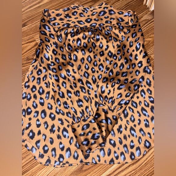 Ann Taylor NWT shirt - Picture 3 of 5